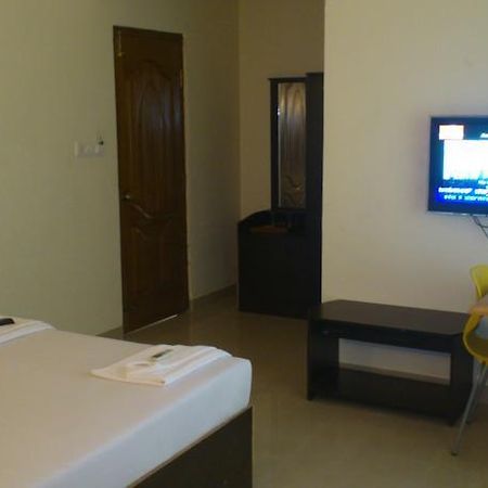 מלון Devanahalli Airport Residency מראה חיצוני תמונה